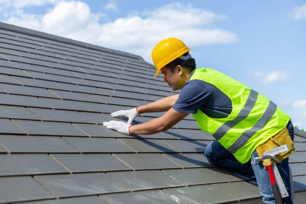 Roof Gutter Cleaning in Oxnard, CA